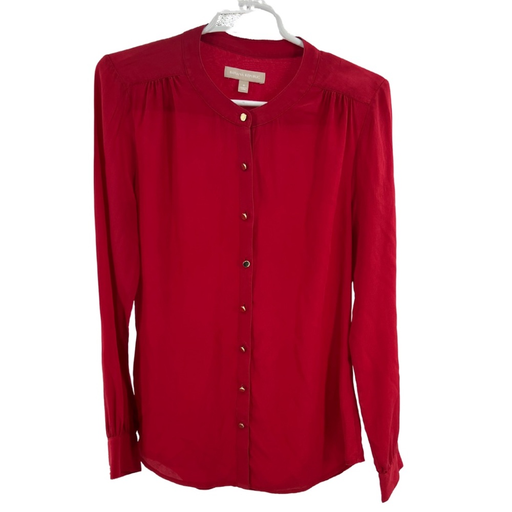 Banana Republic red 100% silk metallic buttons collarless casual business